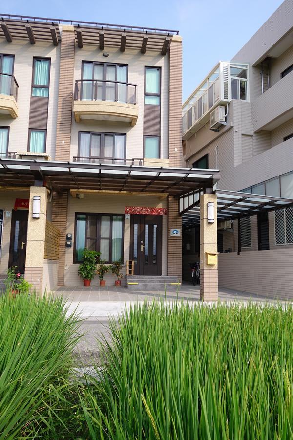 青田日光 羅東包棟民宿 Luodong Exterior photo